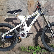 Foes DH Slammerグラベル 1999 Foes DHS Tube - iraitzt's Bike Check - Vital MTB